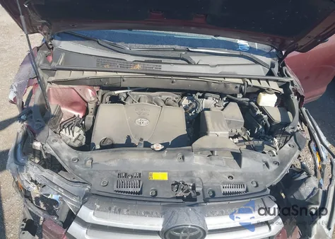 2018 Toyota Highlander Xle from USA, damaged, VIN 5TDJZRFH8JS845804